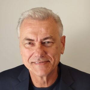 dan kania headshot